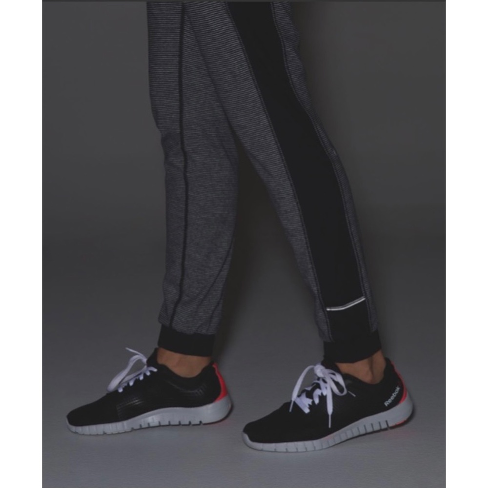 Lululemon RARE Base Runner Pant - Picture 5 of 11